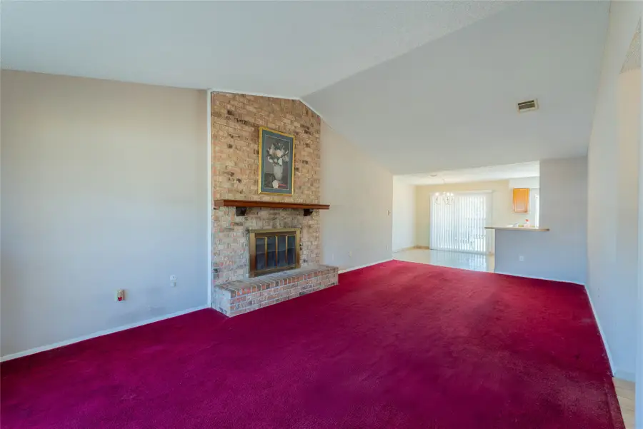 206 Southerland Avenue, Mesquite, TX 75150 - #2