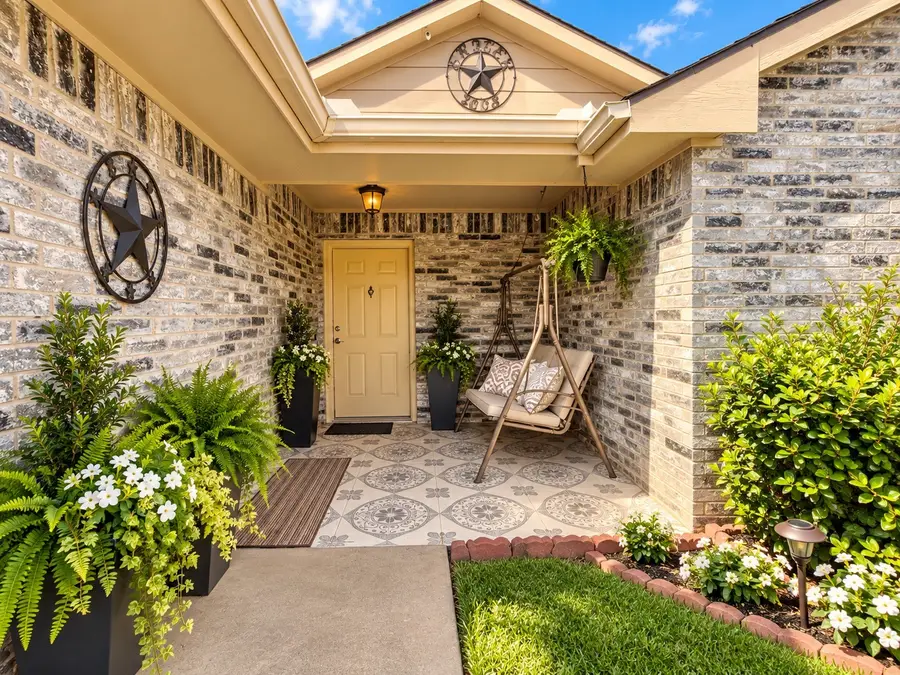 1605 Canary Island Court, Dallas, TX 75217 - #2