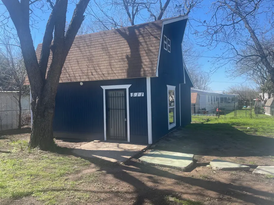 511 Denver Street, Alvord, TX 76225 - #2
