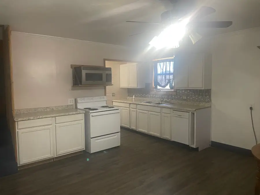 511 Denver Street, Alvord, TX 76225 - #3