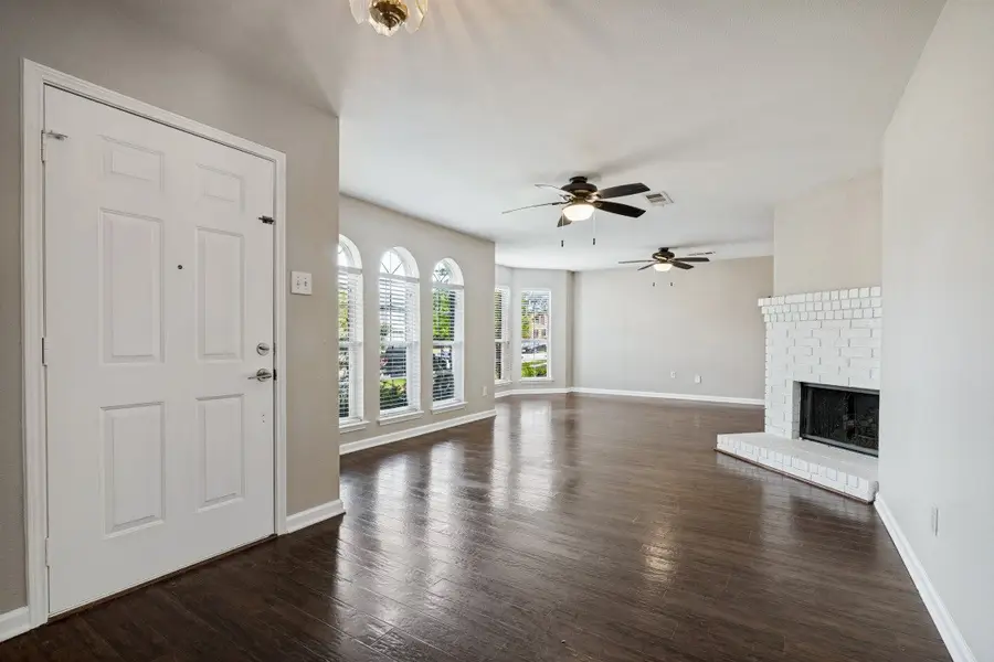 814 Foxwood Lane, Wylie, TX 75098 - #3