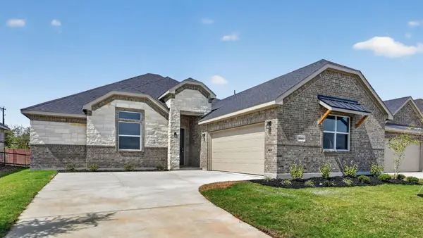 3292 Pier View Street, Grand Prairie, TX 76065