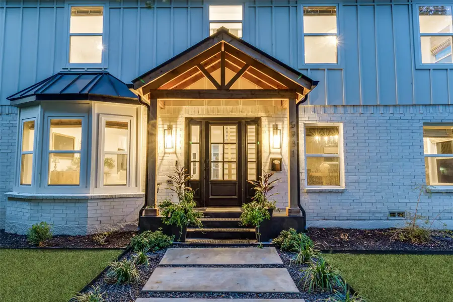 5931 Kenwood Avenue, Dallas, TX 75206 - #2