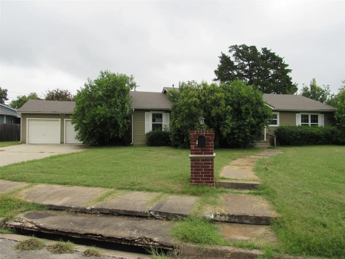 3120 Mitchell Avenue, Waco, TX 76708 - #1