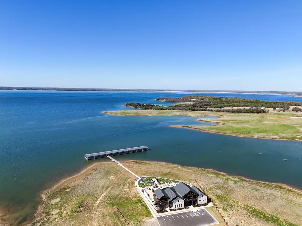 532 Lakeshore Terrace, Windom, TX 75492 - #1
