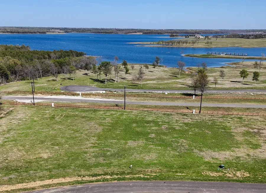 532 Lakeshore Terrace, Windom, TX 75492 - #2