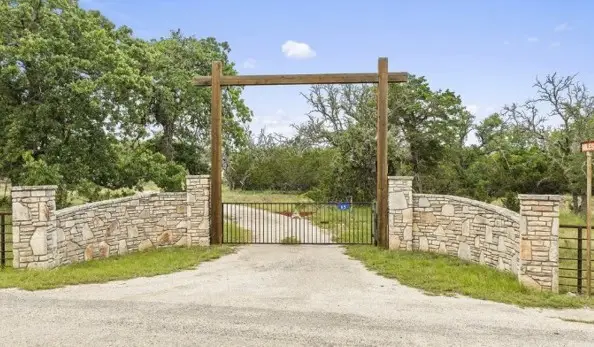 65 Miles Lane, Harper, TX 78631 - #1