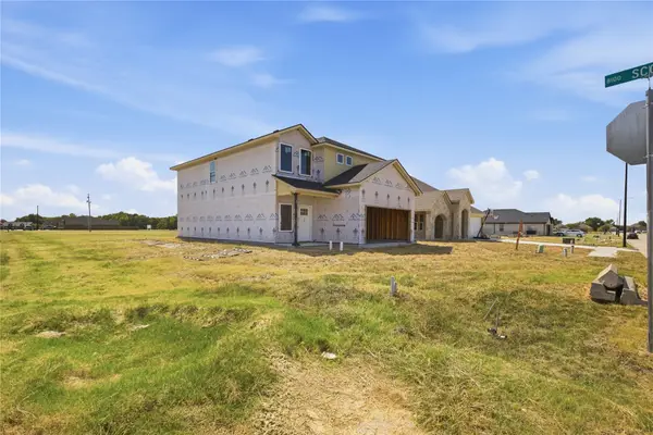 601 Greyson Lane, Greenville, TX 75402
