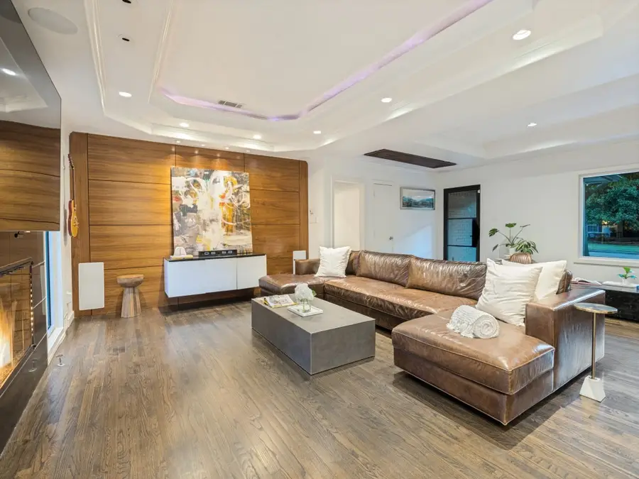 10314 Sherbrook Lane, Dallas, TX 75229 - #2