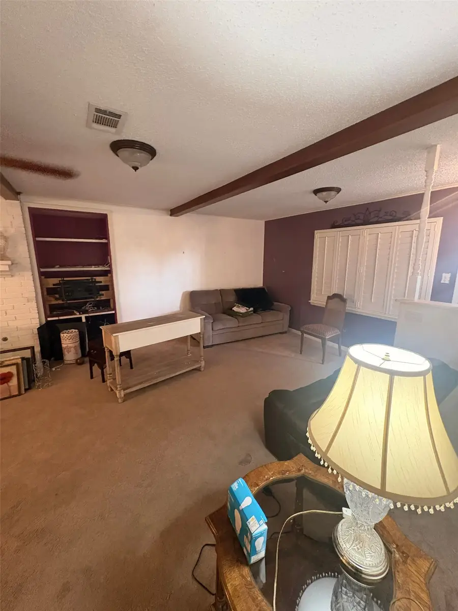 5516 Lubbock Avenue, Fort Worth, TX 76133 - #2