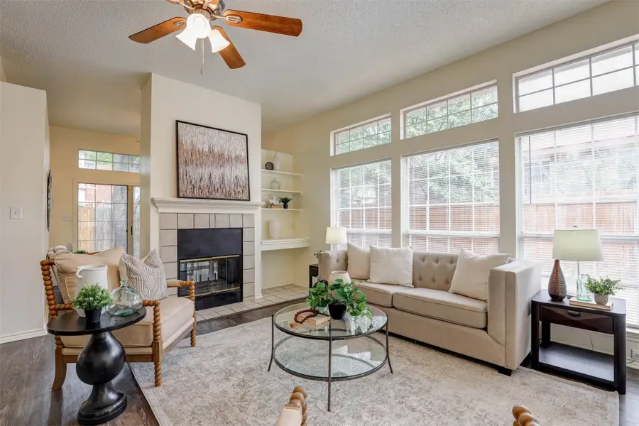 202 Chamblin Drive, Cedar Hill, TX 75104 - #2