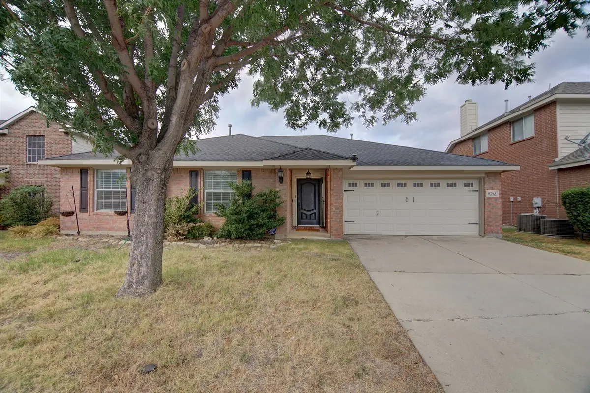 5725 Lionfish Way, Fort Worth, TX 76131 - #1