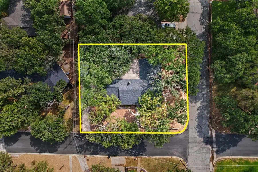 1708 Cimarron Trail, Hurst, TX 76054 - #2
