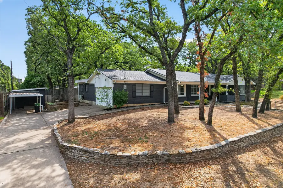 1708 Cimarron Trail, Hurst, TX 76054 - #3