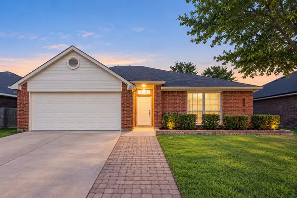 3534 Mojave Drive, Dallas, TX 75241