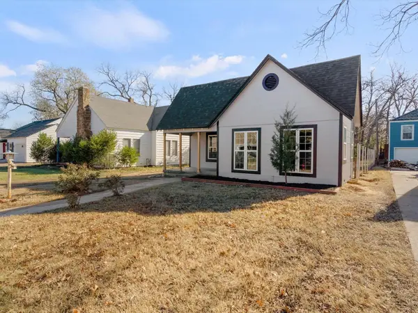 2736 Marigold Avenue, Fort Worth, TX 76111