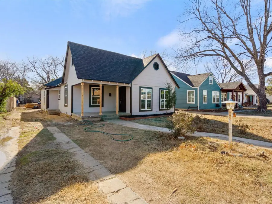 2736 Marigold Avenue, Fort Worth, TX 76111 - #2