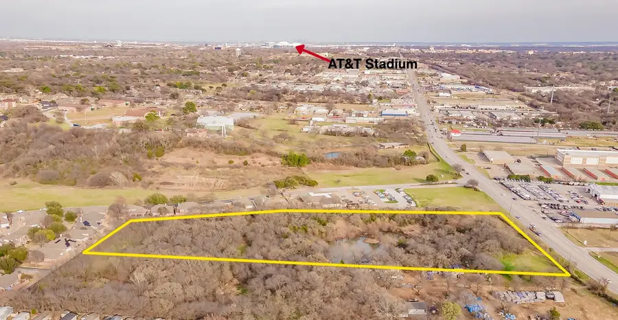 3117 W Division Street, Arlington, TX 76012 - #2