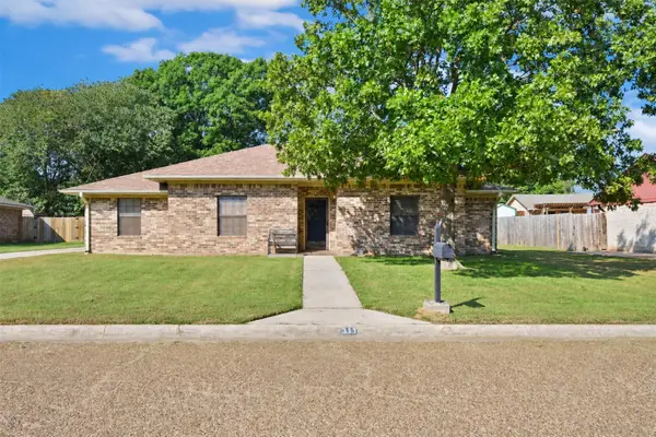 311 Wheeler Creek Court, Gainesville, TX 76240