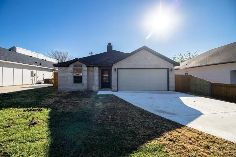 1915 Missouri Avenue, Fort Worth, TX 76104 - #2