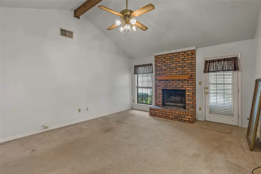 3135 Le Oaks Drive, Bossier City, LA 71111 - #3