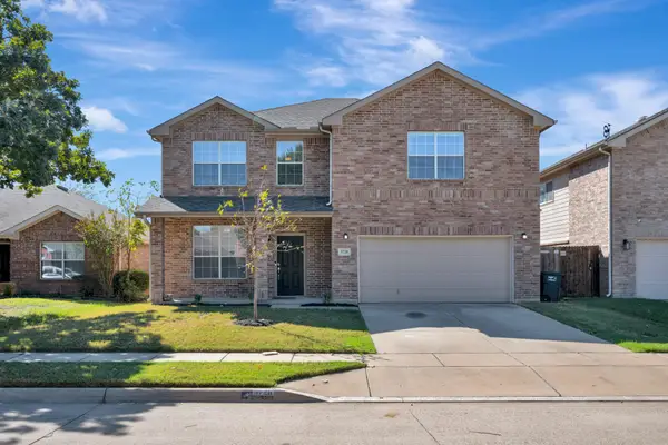 5728 Mountain Stream Trail, Fort Worth, TX 76244