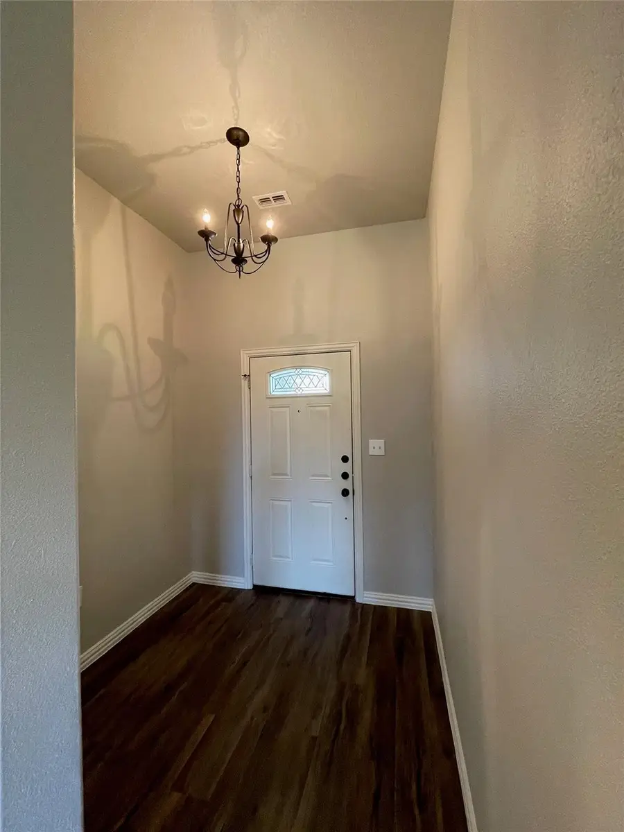 628 E Walcott Street, Pilot Point, TX 76258 - #3