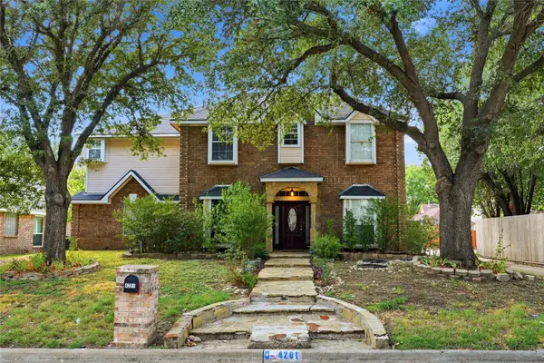 4201 Briar Hill Drive, Grand Prairie, TX 75052