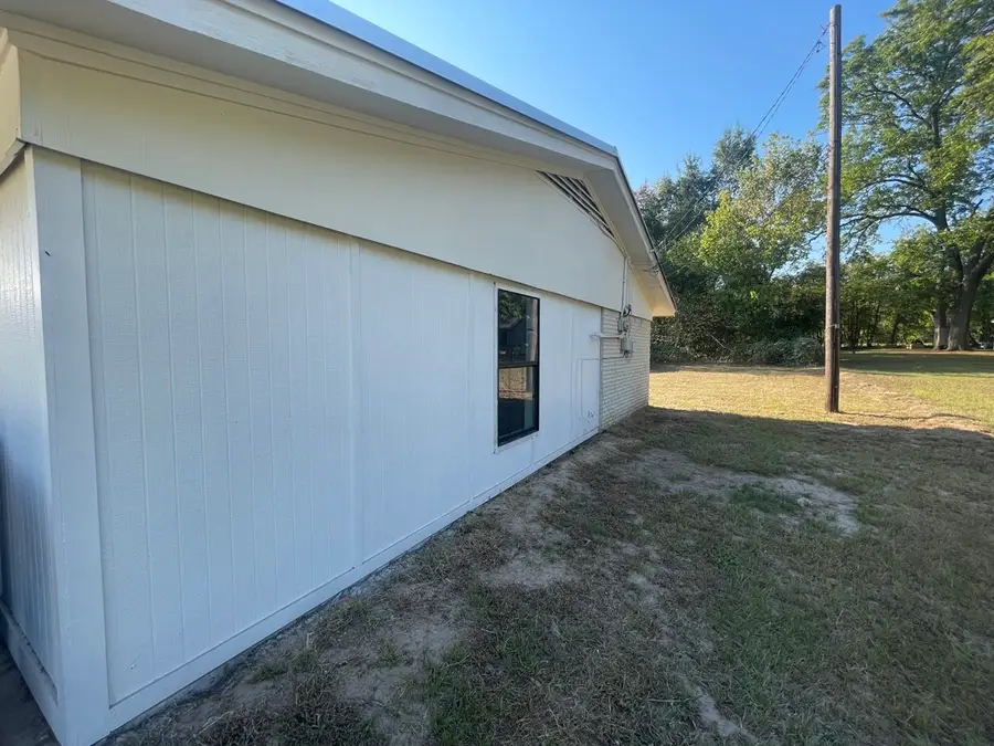 615 Cherokee Trace, Athens, TX 75751 - #3