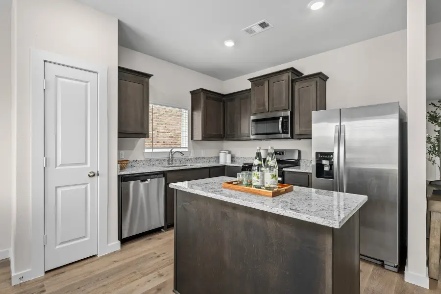 11121 Santana Drive, Fort Worth, TX 76108 - #2