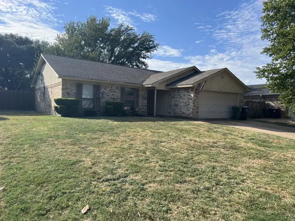 5014 Osage Drive, Arlington, TX 76018