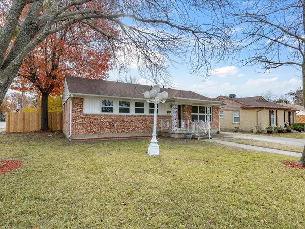10270 Kilkenny Place, Dallas, TX 75228