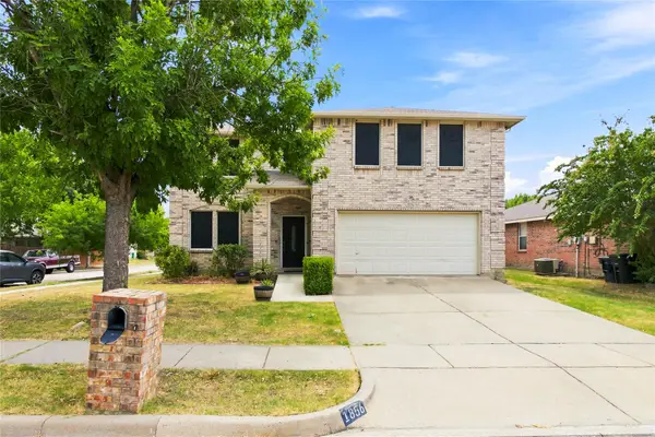 1856 Lariat Drive, Fort Worth, TX 76247
