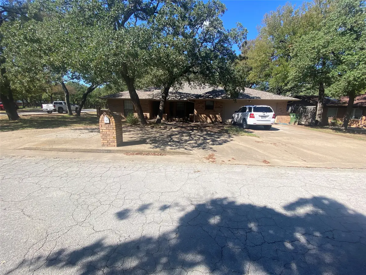 501 Mesquite Street, Mineral Wells, TX 76067 - #1