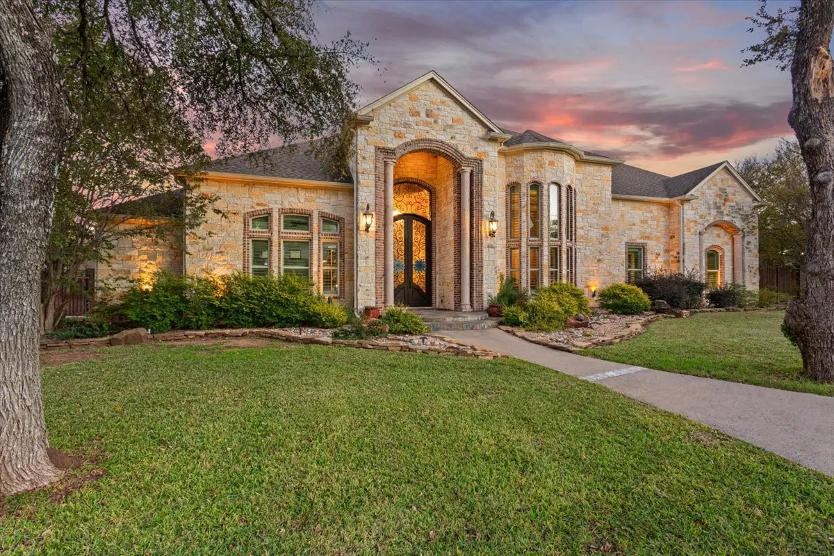 10020 Hidden Bluff, Waco, TX 76657 - #1