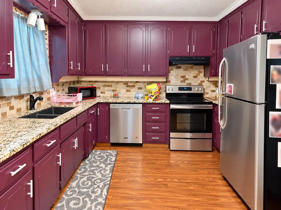612 State Street, Weatherford, TX 76086 - #2