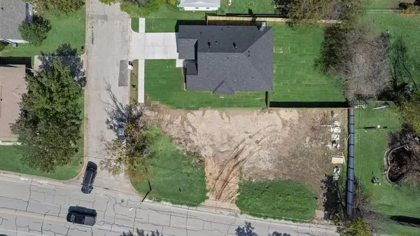 800 Vaquero Street, White Settlement, TX 76108
