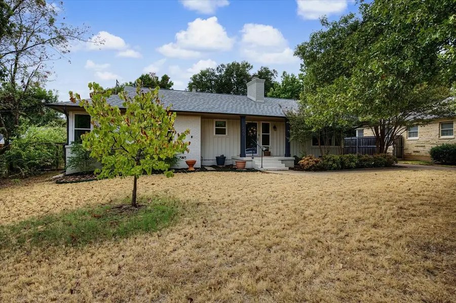 3809 Heywood Avenue, Fort Worth, TX 76109 - #3