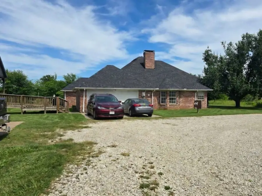 17398 W Farm Road 1567 W, Lone Oak, TX 75453 - #2