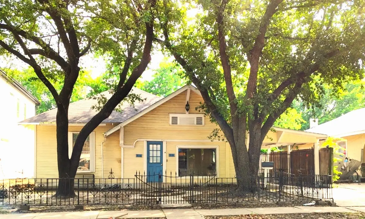 516 & 518 S Glasgow Drive, Dallas, TX 75223 - #1