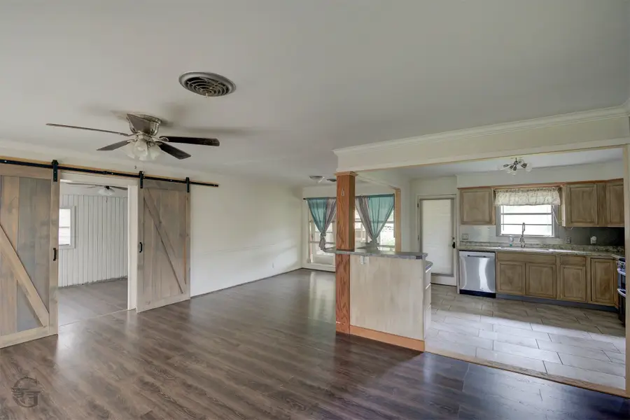 826 Cardinal Street, Shreveport, LA 71105 - #3