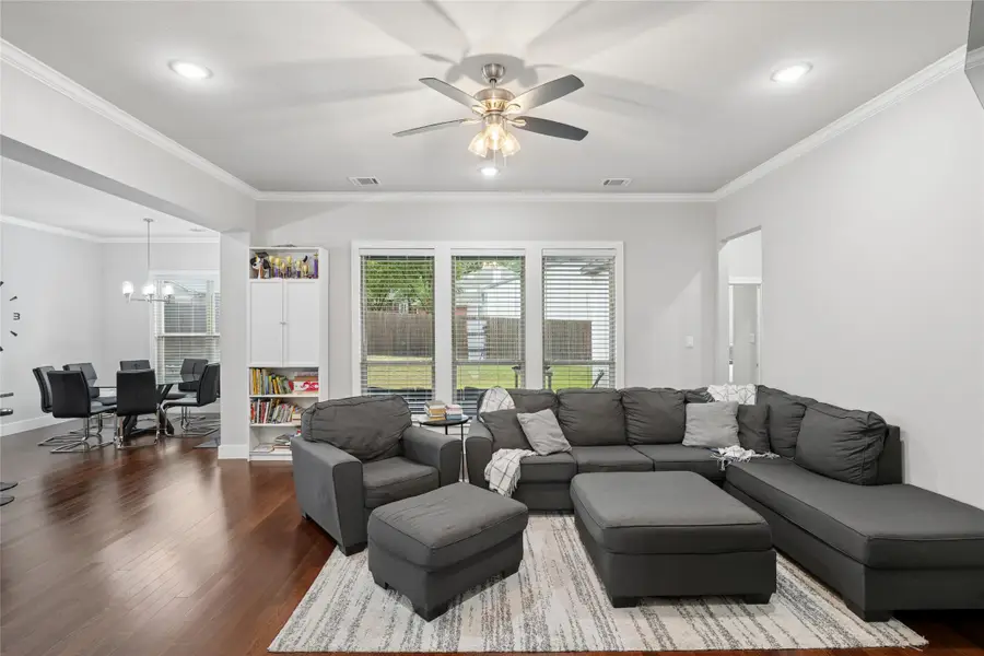 516 Woodland Drive, Azle, TX 76020 - #3