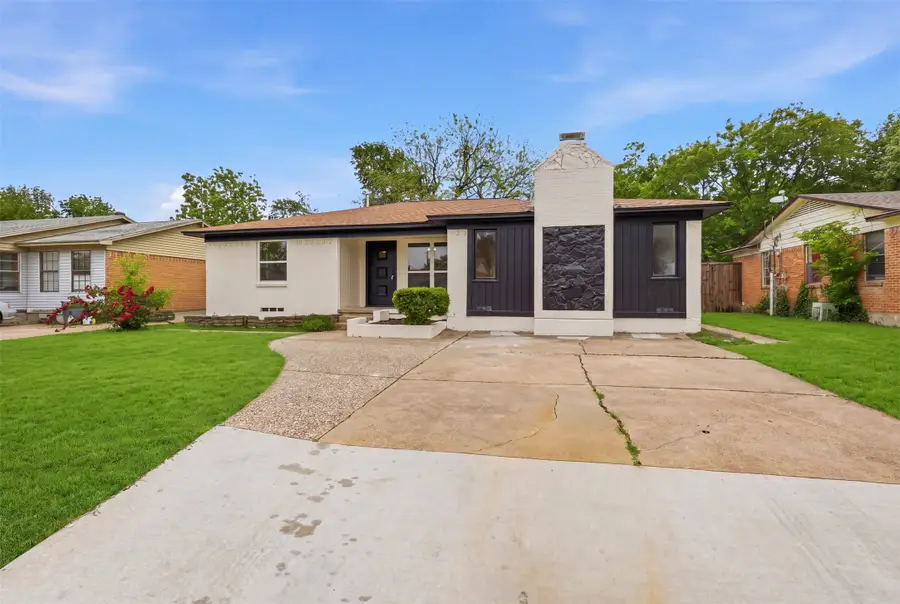 1112 Noble Avenue, Carrollton, TX 75006 - #3