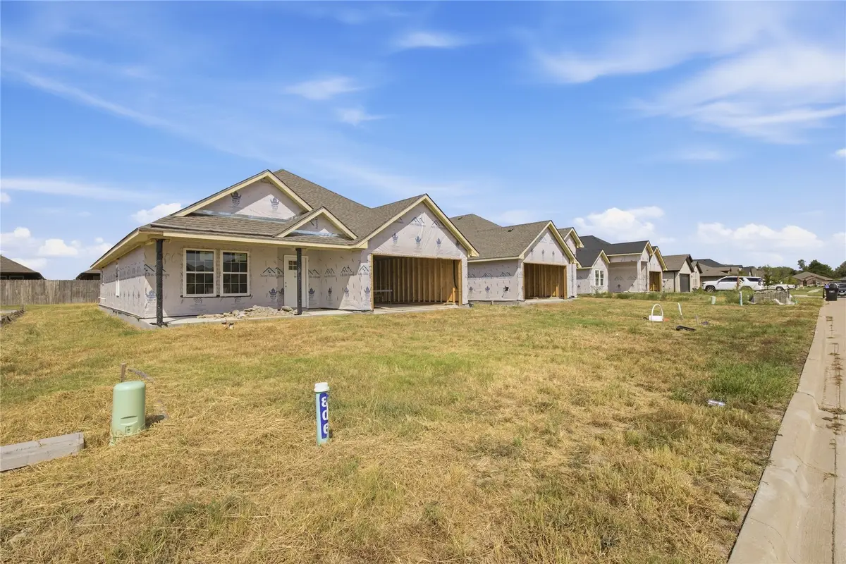 806 Moseley Lane, Greenville, TX 75402 - #1