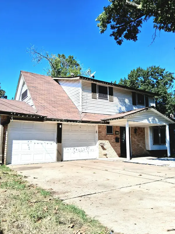 1111 Hickory Street, Irving, TX 75060