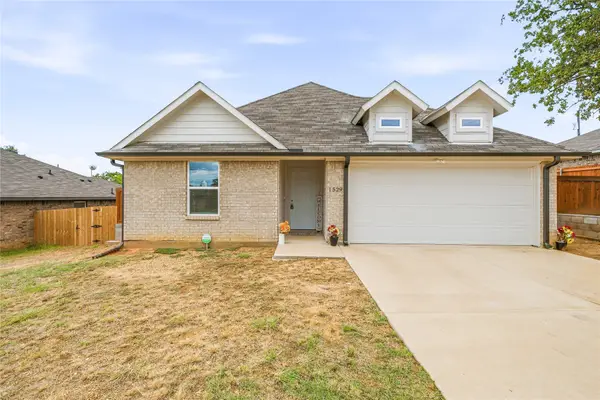 1529 Jacqueline Lane, Graham, TX 76450