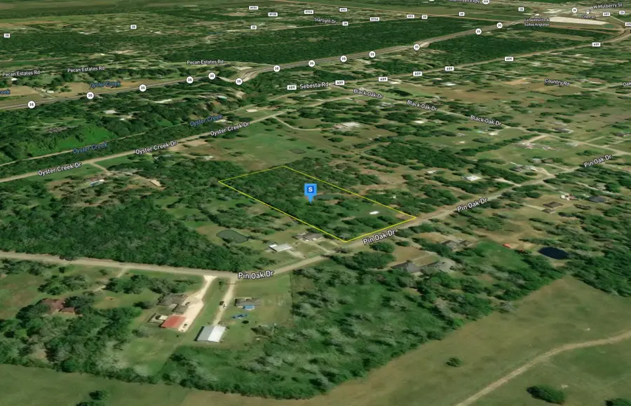 119 Pin Oak Drive, Angleton, TX 77515 - #3