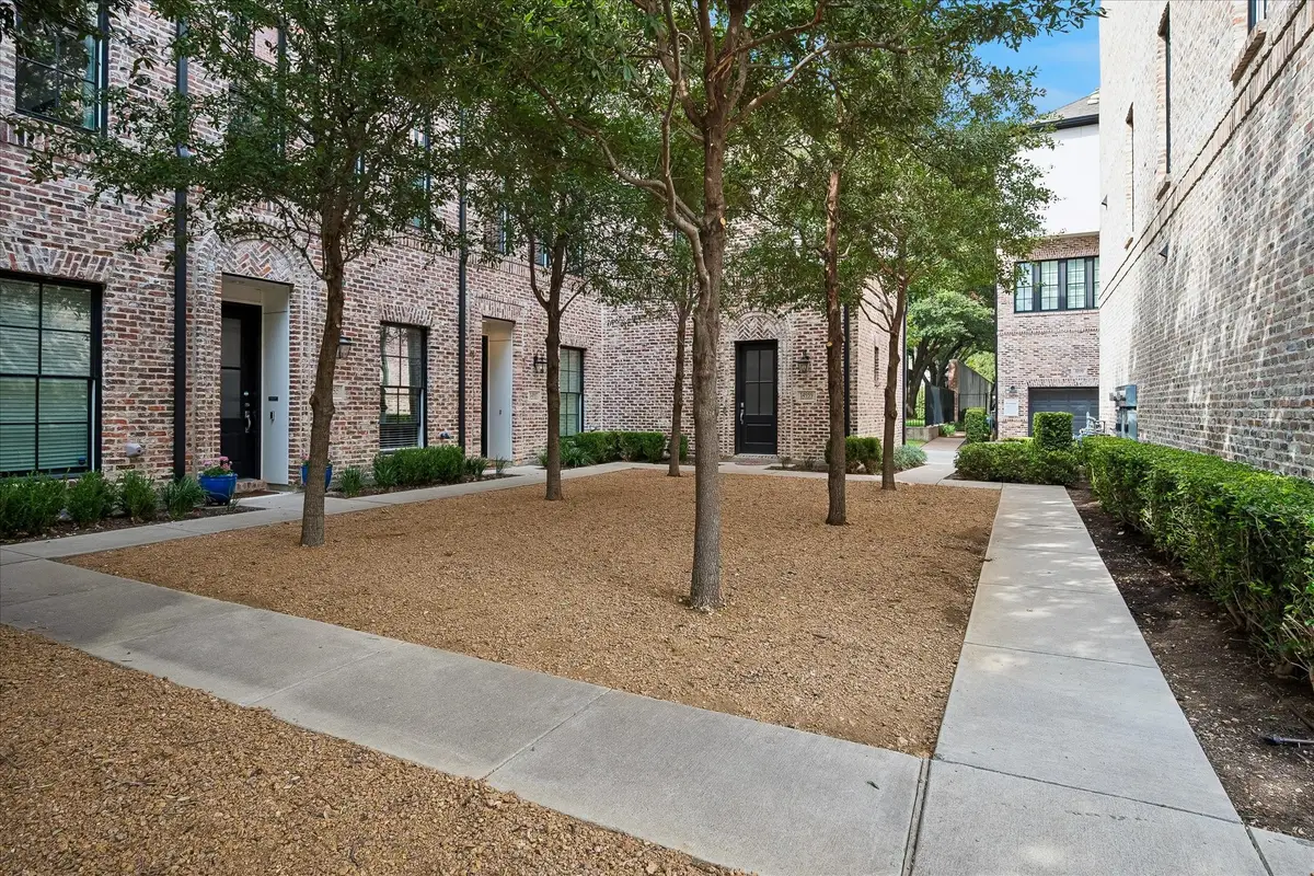 14957 Oak Street, Addison, TX 75001 - #1
