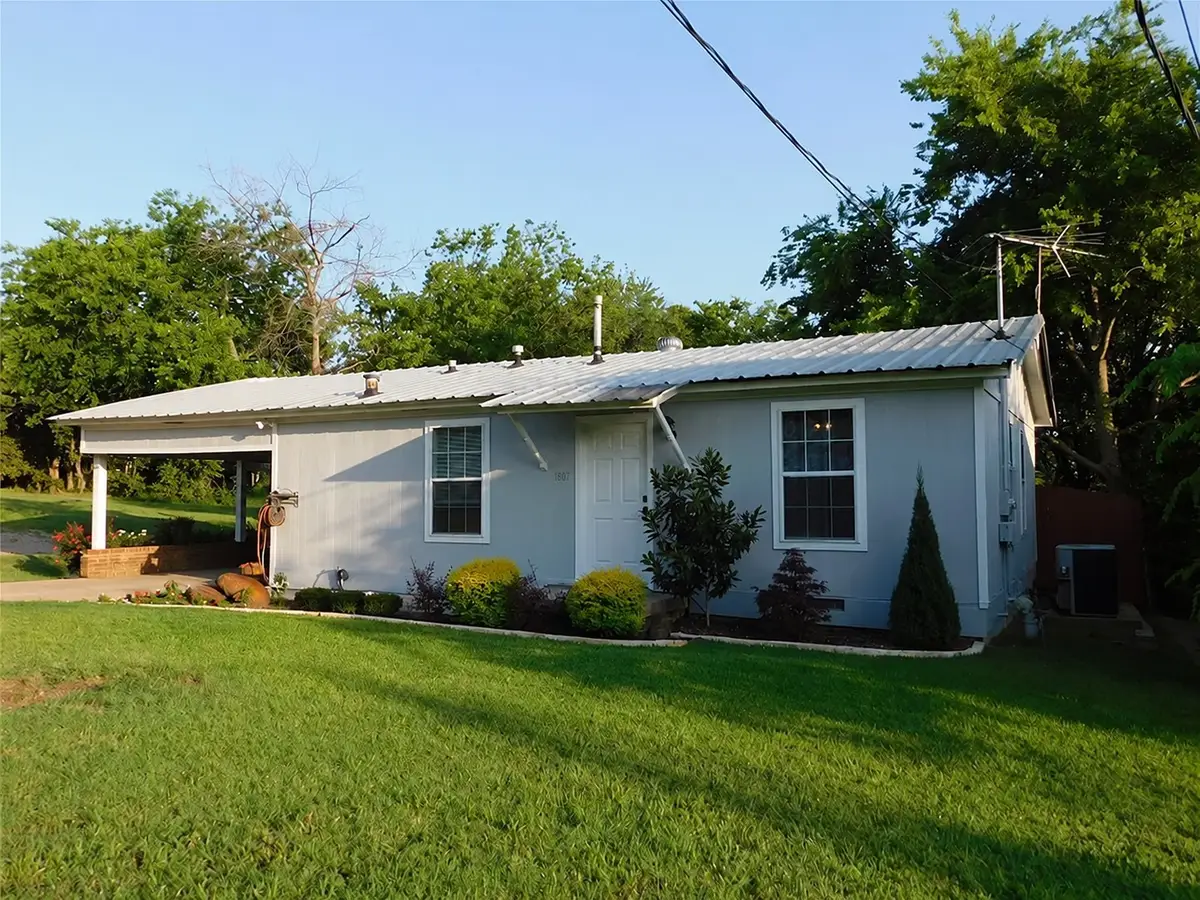 1107 Oakwood Drive, Denton, TX 76205 - #1