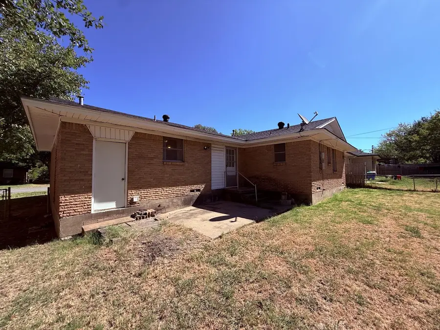 1812 W Birge Street, Sherman, TX 75092 - #2